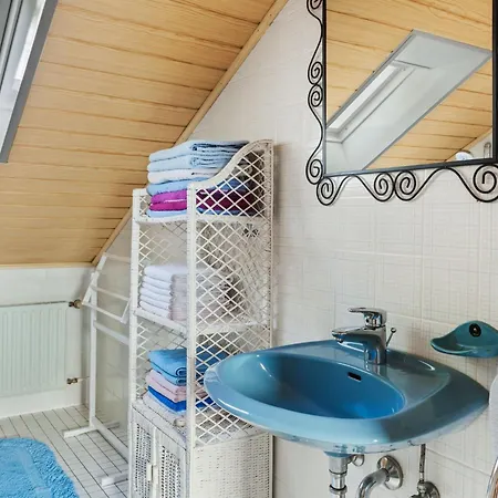 Flat Near The Willingen Area 아파트 *